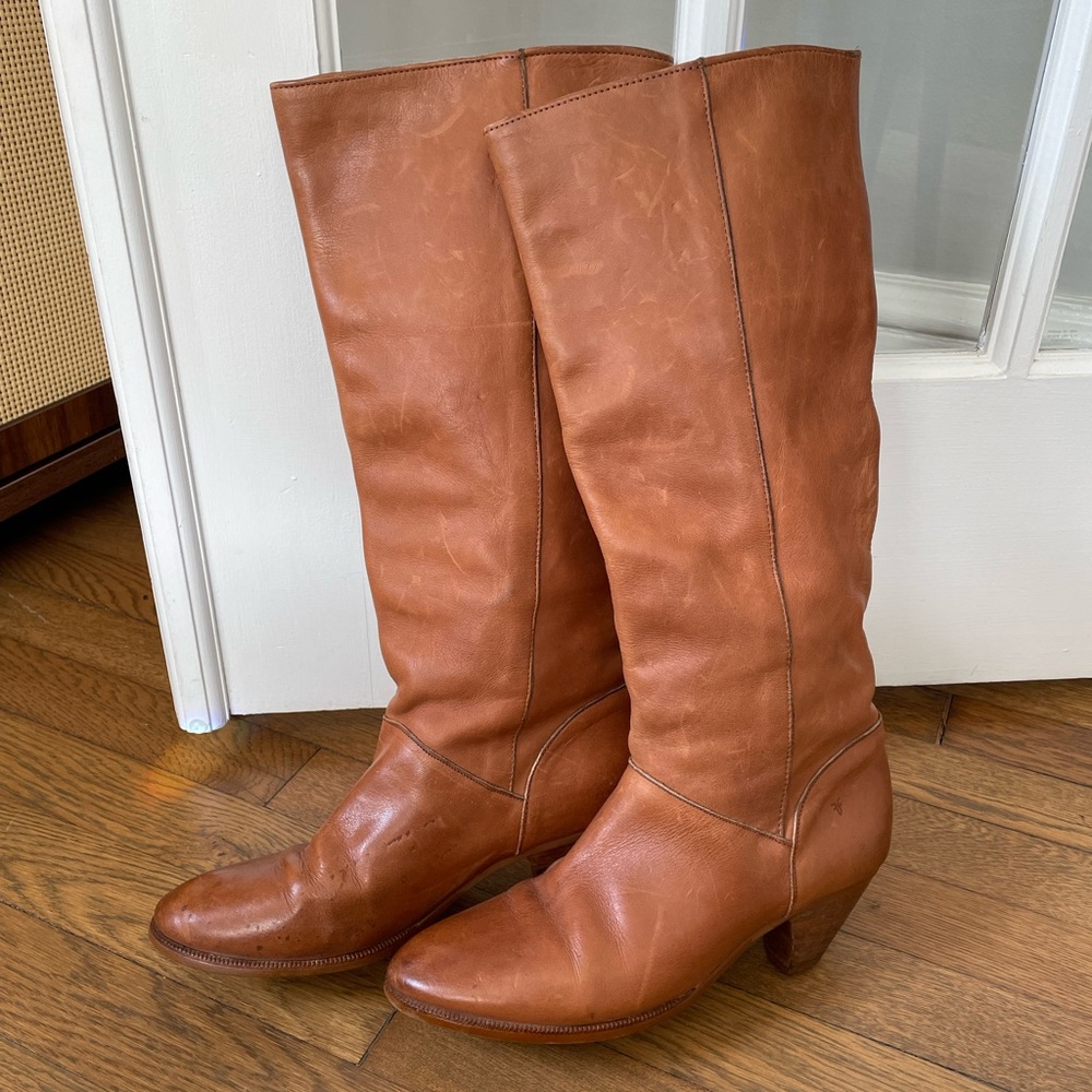 Vintage Frye heeled riding boots size 8.5